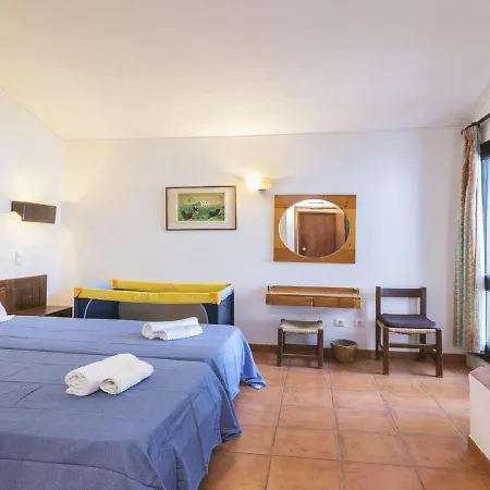 וילה Jacaranda V3 By Interhome *