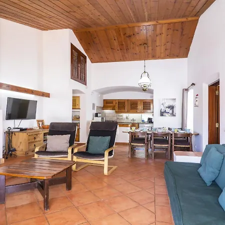 Jacaranda V3 By Interhome *