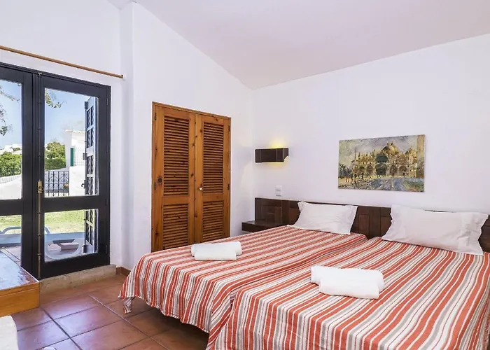 Villa Jacaranda V3 By Interhome